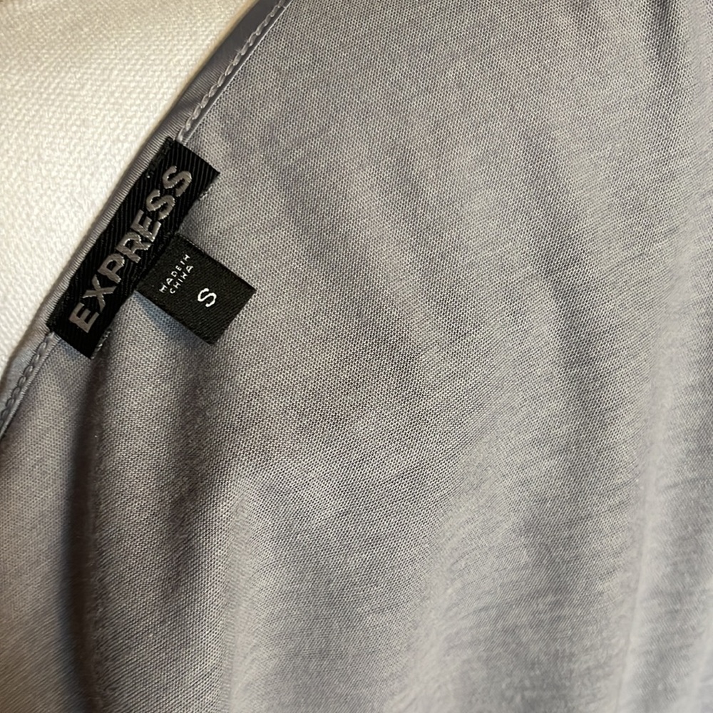 Express Tank Top - Picture 3 of 4